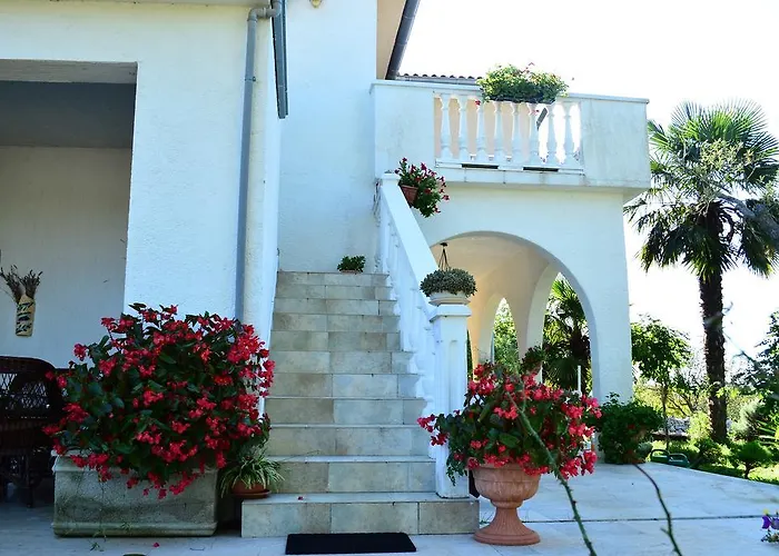 Apartment Stivic Pinezici (Krk)